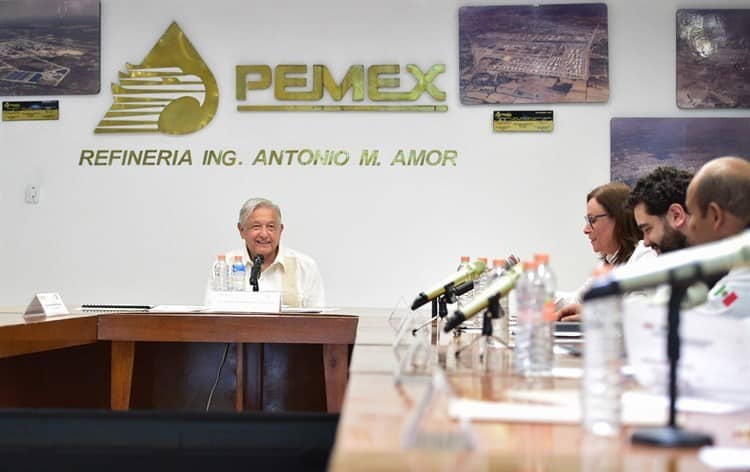 ¡La soberanía energética va!”, aseguró AMLO en visita a refinería de Cadereyta