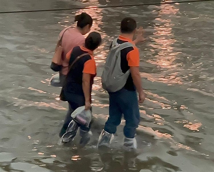 Fuerte tormenta sorprende a habitantes de Poza Rica