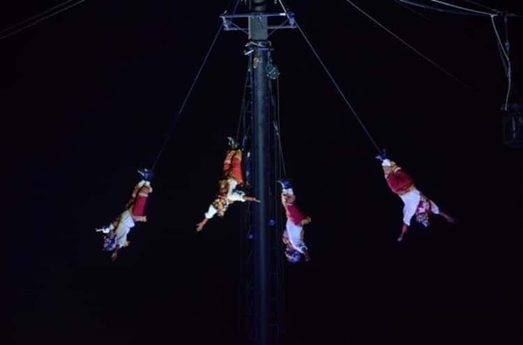 No les reactivan seguros de vida a los Voladores de Papantla