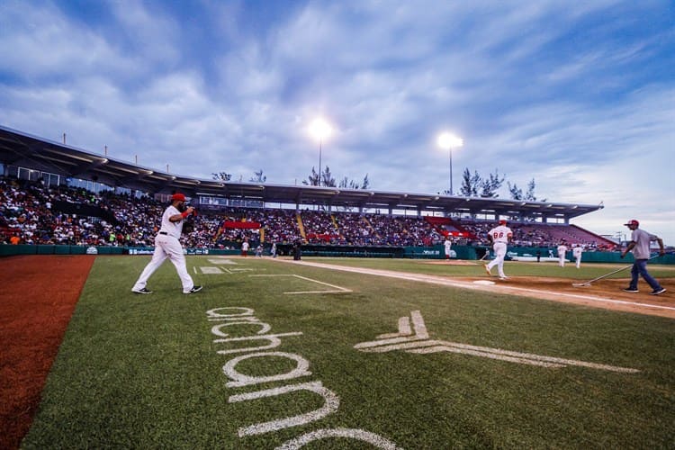 Oaxaca blanquea a El Águila y empata la serie