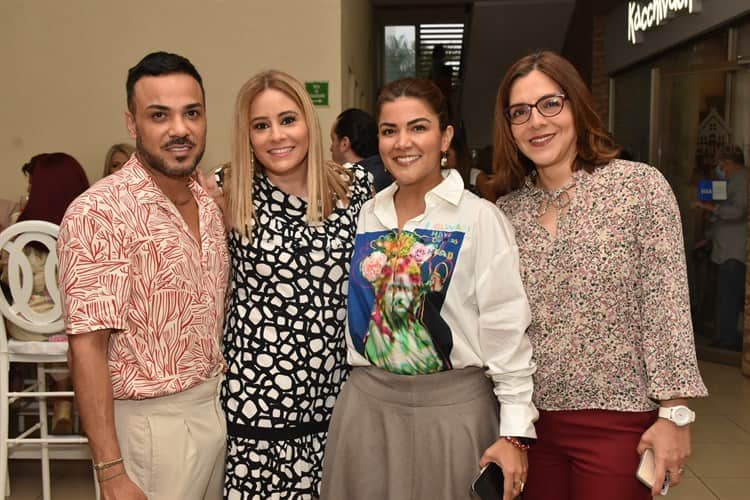 Melina Rivera de Unánue convoca a brindis por un logro más en su vida
