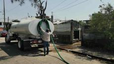 CMAS entrega agua gratis, aclara Amado Cruz; llama a racionar