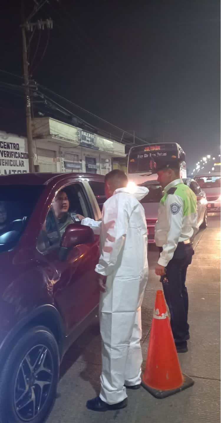 ¡Los agarran se sorpresa! Aplican alcoholímetro a minatitlecos; 8 se ‘pasaron de copas’