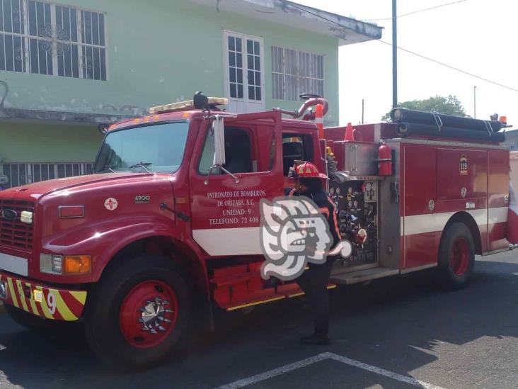 Cilindro de gas en Orizaba se incendia y quema a una persona