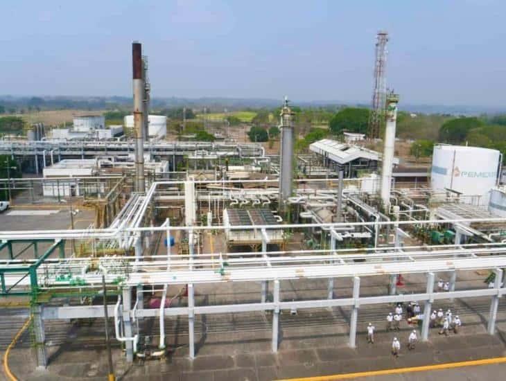 Con mil 400 mdp Pemex rescatará Centro Procesador de gas en Cotaxtla