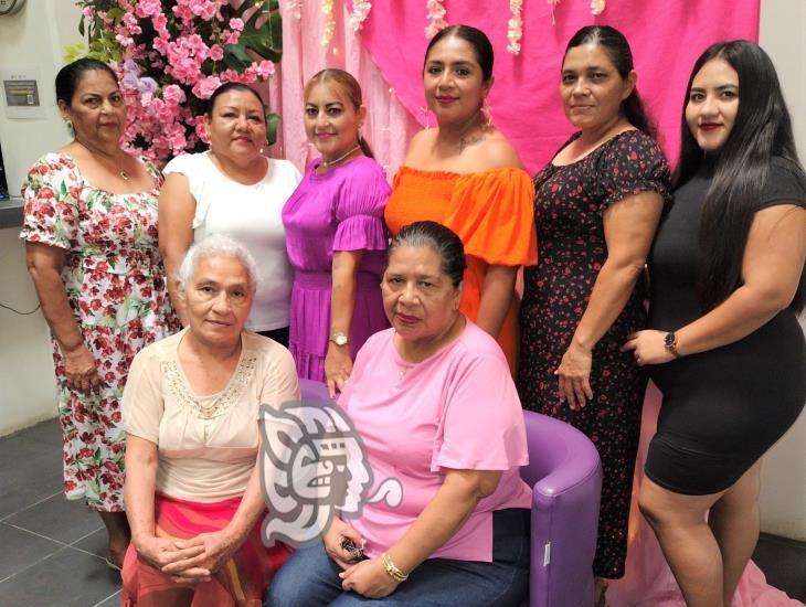 Ecos de las fiestas de las madres