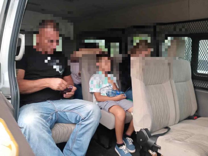 Aseguran a 21 migrantes en Orizaba y Cuitláhuac