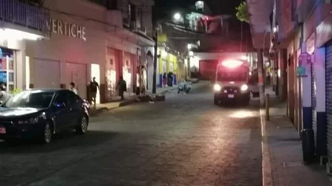 Sicarios graban asesinatos en bar de Papantla