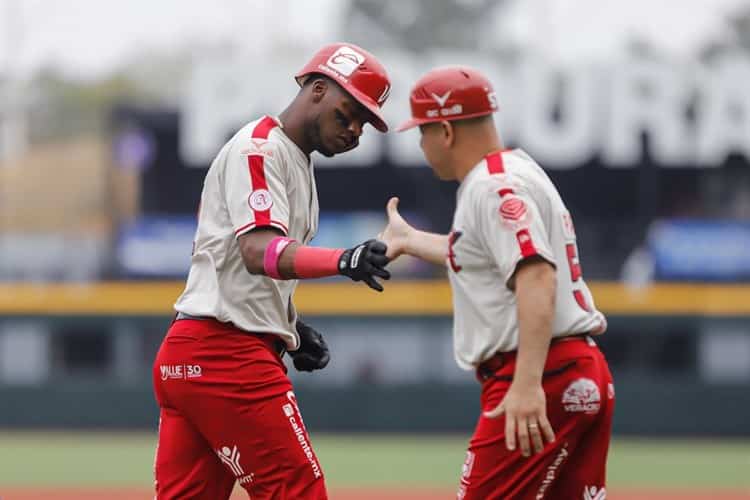 El Águila de Veracruz cae en entradas extras ante Mariachis