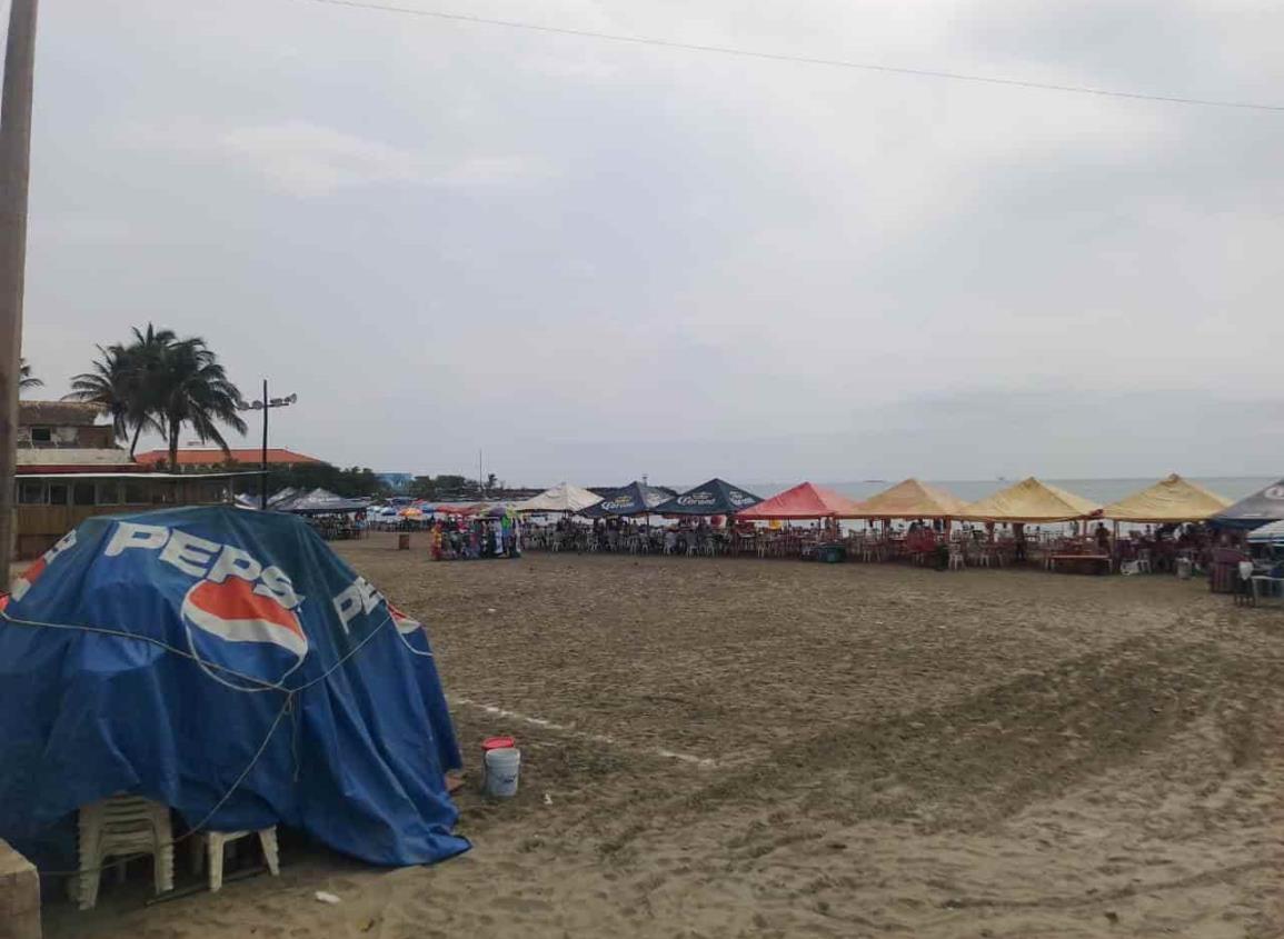 ¡No estaba muerto, andaba de parranda! Pensaron que se habría ahogado en la playa de Villa del Mar