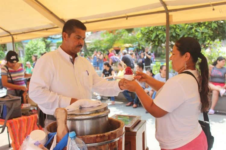 Decenas de personas disfrutaron del 2do Festival de la Nieve y el Helado en Misantla