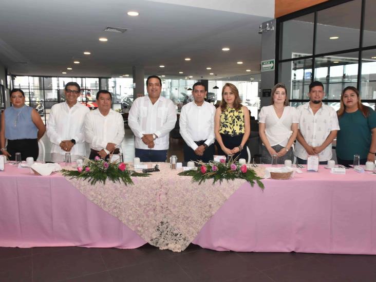 Canaco Servytur Veracruz celebró también a las mamás