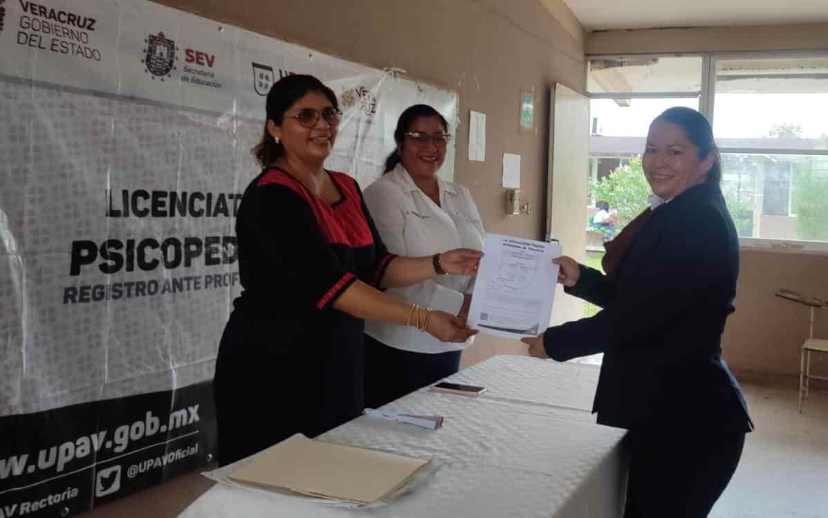 Se titulan licenciados en Psicopedagogía de la UPAV Cosamaloapan