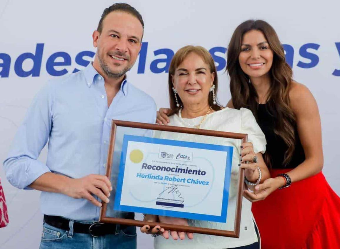 Reconocimiento a maestros