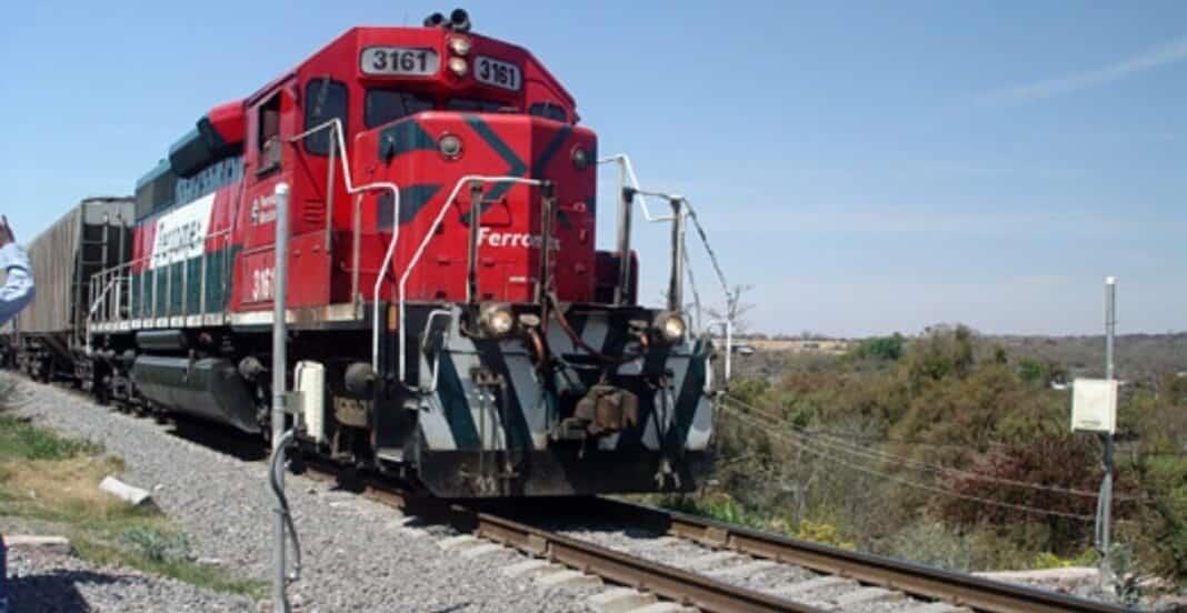 Germán Larrea exige 9 mil 500 mdp por tramo ferroviario en sur de Veracruz