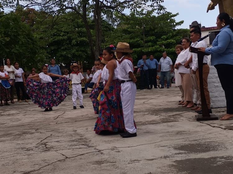 Conmemoraron el Natalicio de Lázaro Cárdenas en primaria de Nanchital