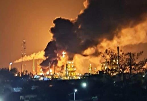 ¡Trasciende 4 lesionados! controlan fuego en la Refinería de Minatitlán  (+Video)