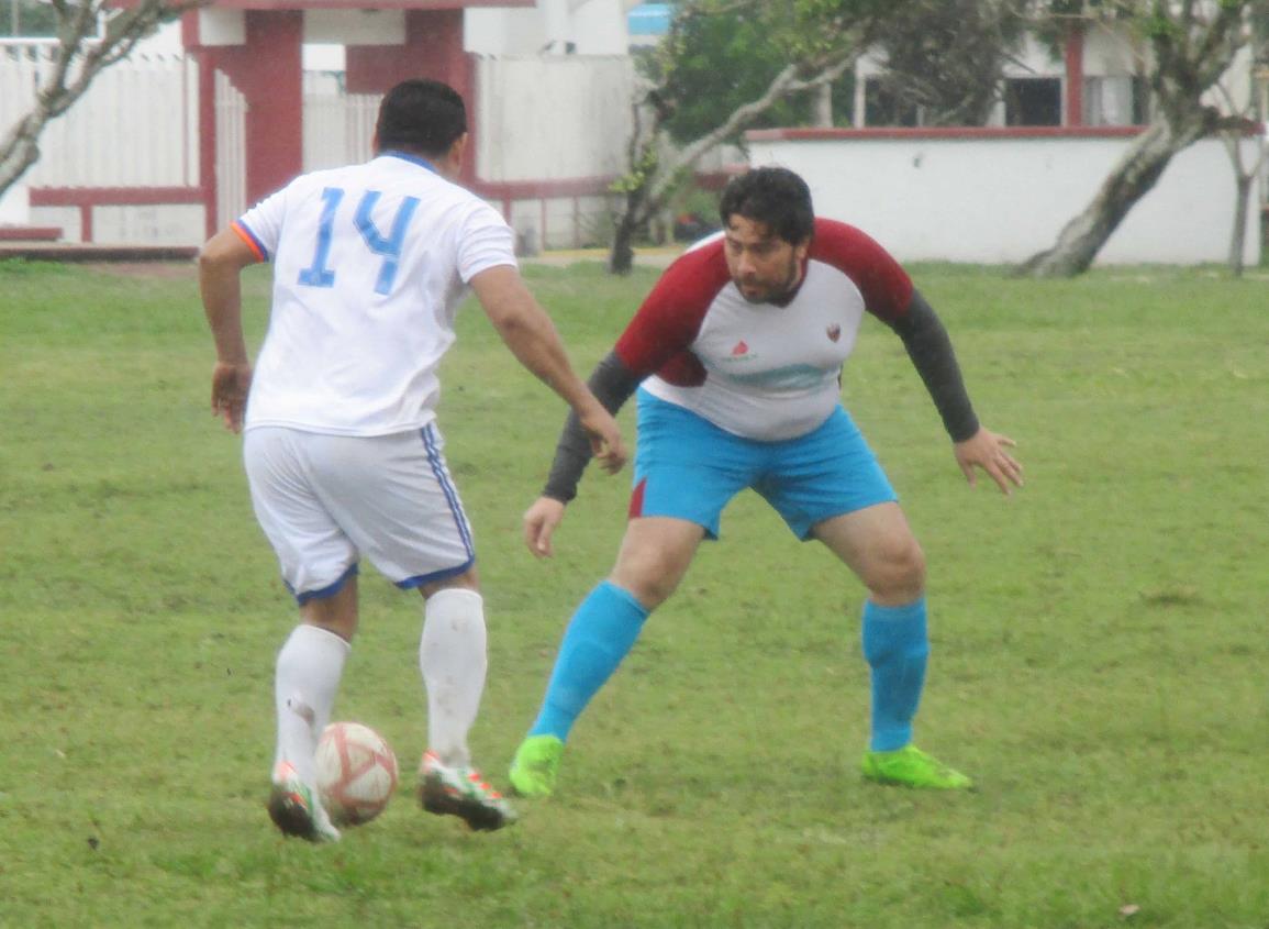 Habrá campeón en el futbol Interplantas 40 y Más