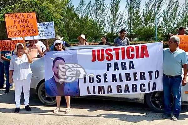 Protestan en termoeléctrica de Tuxpan por muerte de profesor