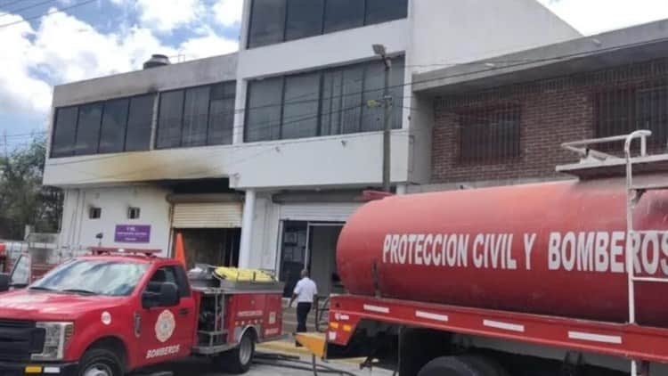 Se incendian oficinas del Instituto Electoral de Coahuila; no hubo daños a boletas