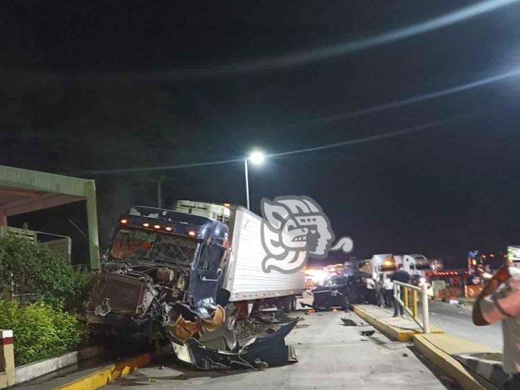 Accidente múltiple deja a un guardia de seguridad muerto en Cuitláhuac