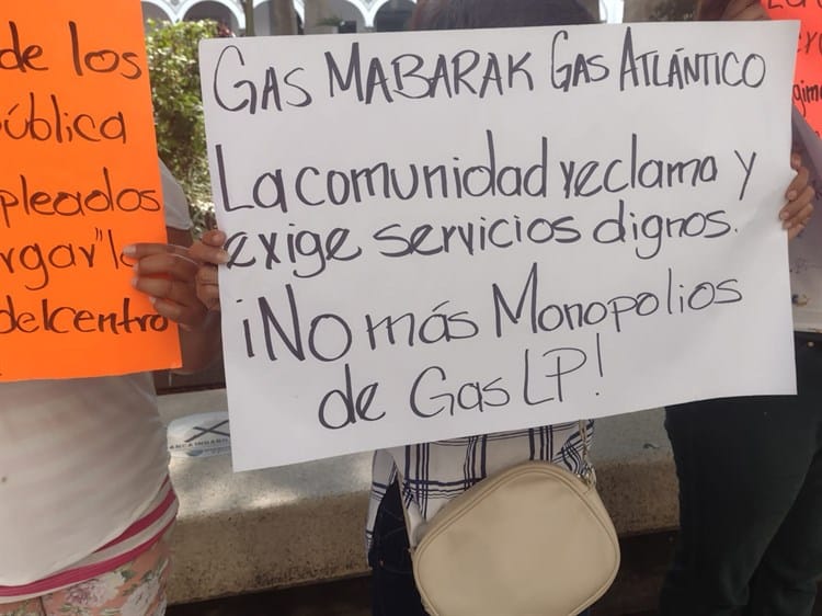 ¡No aguantan los olores! Protesta contra gaseras en Veracruz