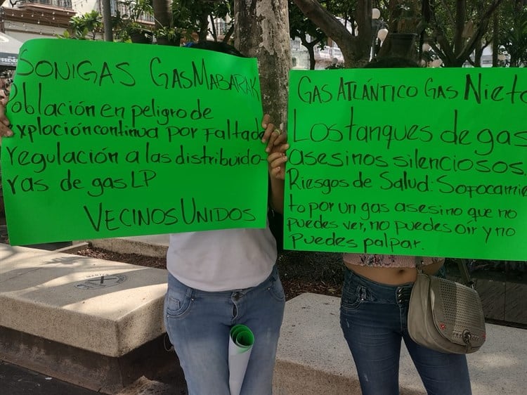 ¡No aguantan los olores! Protesta contra gaseras en Veracruz