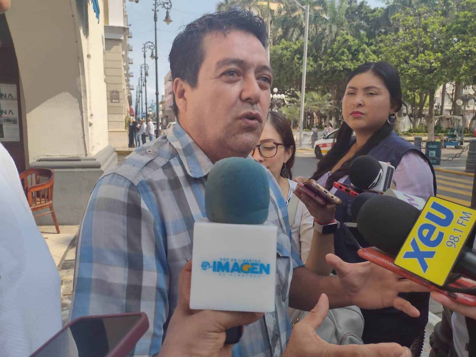 Piden maestros para escuela primaria en Veracruz; los que hay no se les ha pagado