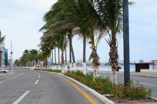 ¡Toma precaución! Hoy habrá cierres en el bulevar Ávila Camacho de Veracruz