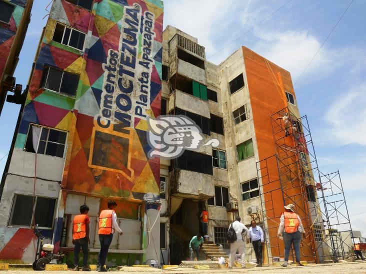 Arranca Recuperación de Espacios Públicos en edificios del Malecón de Coatzacoalcos (+Video)