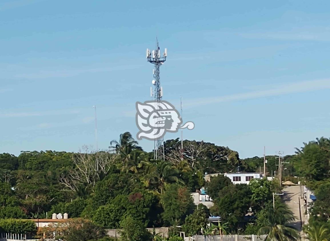 ¡Incomunicados! estresa en Villa Cuichapa fallas de red telefónica