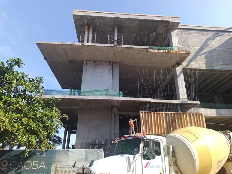 Luego de tres años reinician obras en plaza de Villa del Mar