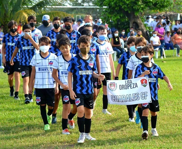 Juega Liga Oropeza recta final del torneo