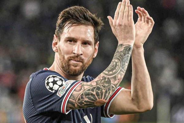 Messi, de los dos jugadores en la historia con 43 títulos