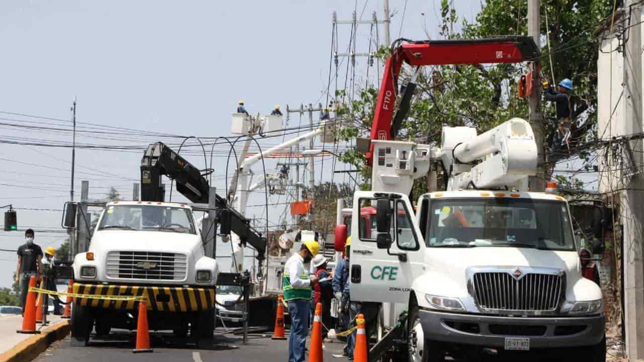 CFE cortará luz en 15 calles de Veracruz por mantenimiento