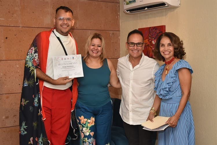 Artistas veracruzanos inauguran ‘Gala de Técnicas’