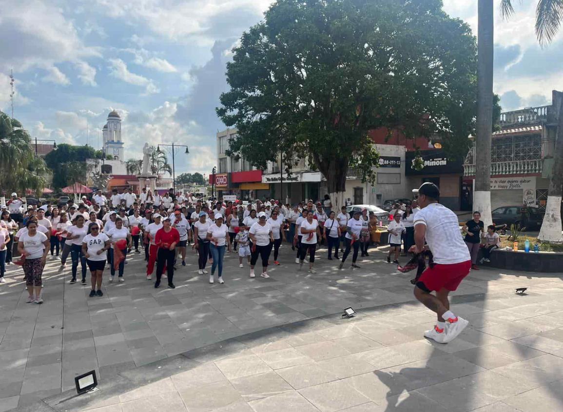 Sigue la activación física: el Primer Zumbatón 2023 en San Andrés Tuxtla