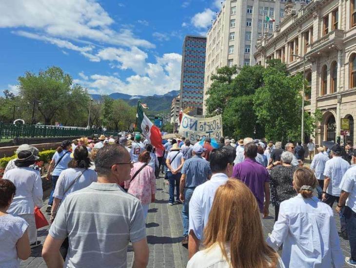 AMLO condena marcha en defensa de la SCJN