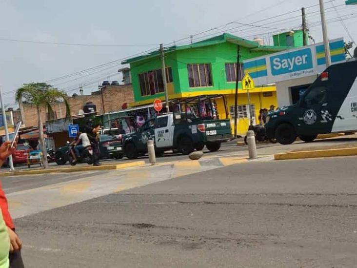 Balean a hombres desde auto en movimiento en tramo Xalapa-Tamarindo