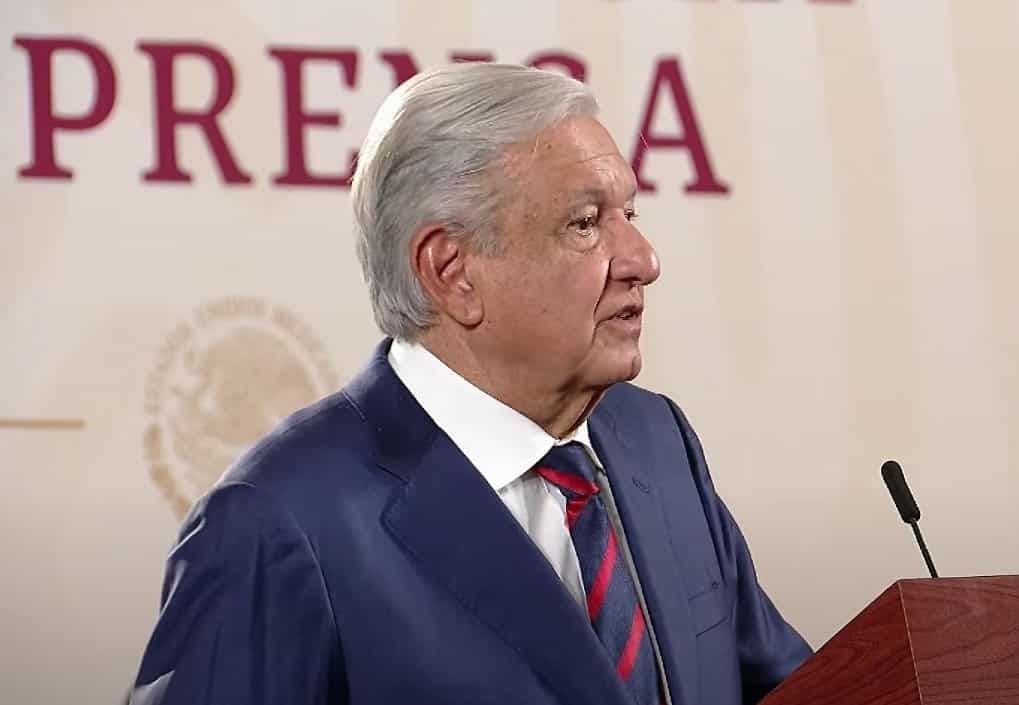 Nosotros no espiamos a nadie, no somos iguales: AMLO