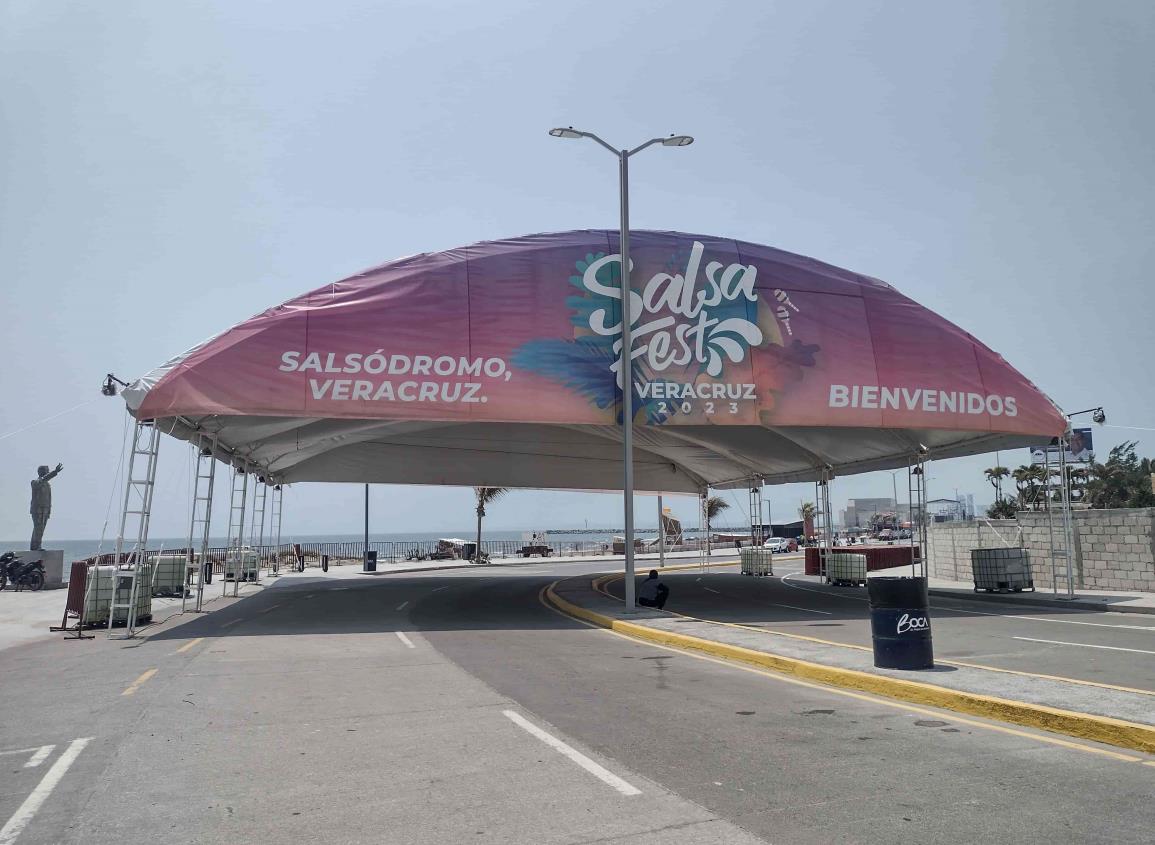 ¡Ya huele a Salsa Fest! alistan escenario en Boca del Río