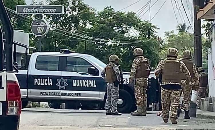 Suspenden clases por ataque armado y hallazgo de restos en Papantla y Poza Rica