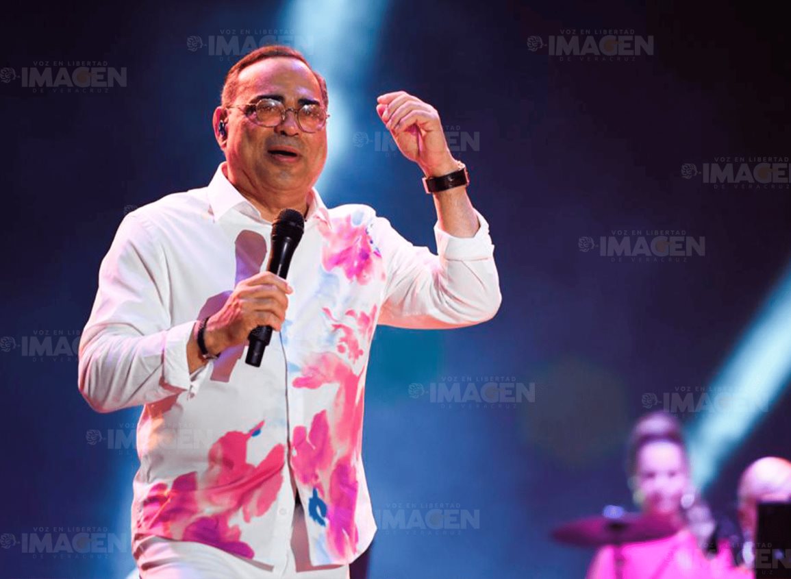 Gilberto Santa Rosa inaugura de la mejor manera el Salsa Fest 2023