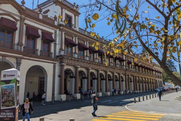 Buscan cambiarle nombre a estado de Veracruz y agregarle Heroico