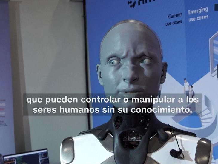 ¿Alerta? Robot humanoide advierte peligros por uso de Inteligencia Artificial