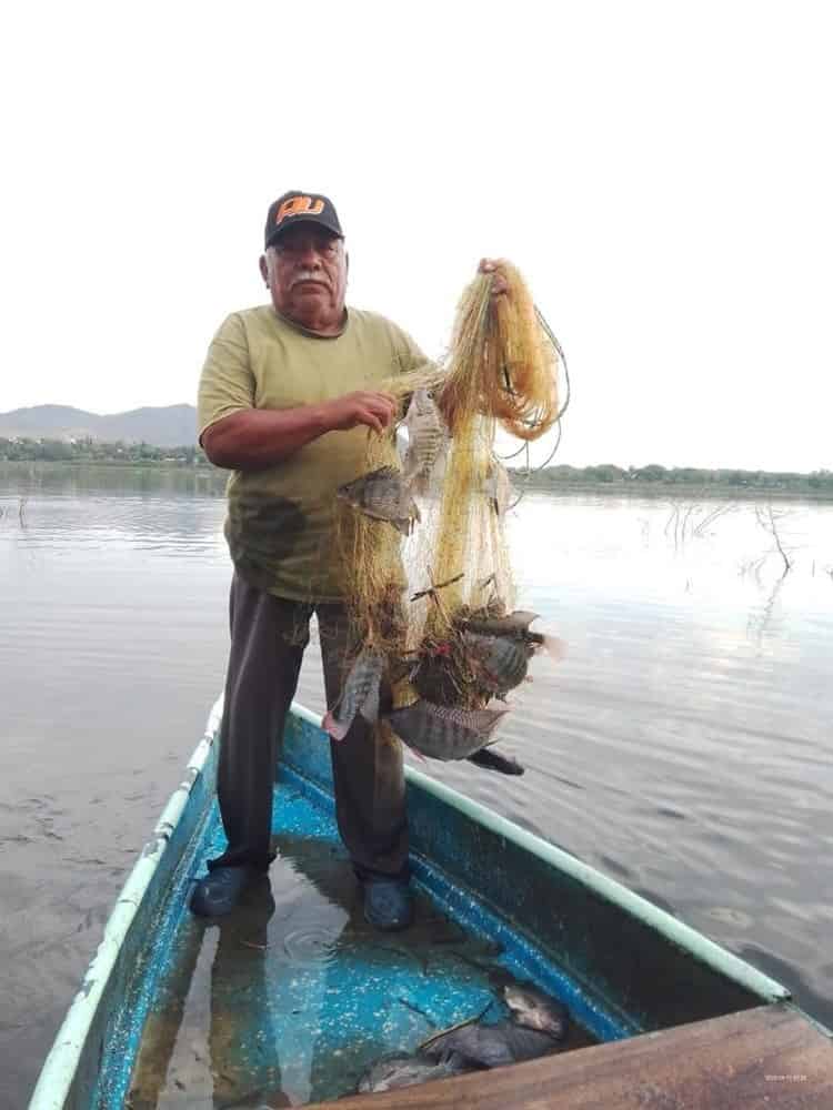 Resurge pesca en el Farallón, pero laguna sigue herida