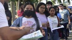 Así se prepararon miles de jóvenes para el examen de admisión a la UV