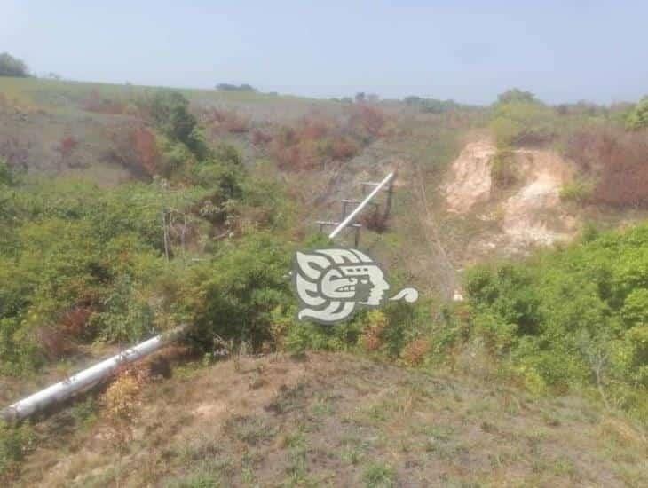 Pemex controla fuga de gas en Agua Dulce