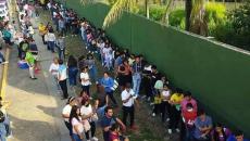 Presentan más de 2 mil jóvenes examen de admisión a la UV en la región sur (+Video)