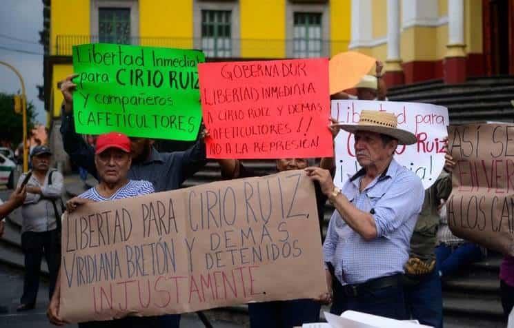 Cisneros niega responsabilidad en cacería de activistas